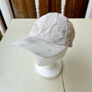 Lululemon Baller Hat Soft Aquila White
Opal Multi Adjustable